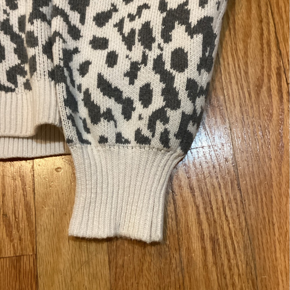 Leopard Print Cardigan Sweater - Picture 2 of 4